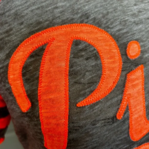 🌸 PINK T-Shirt 🌸 - Picture 6 of 7